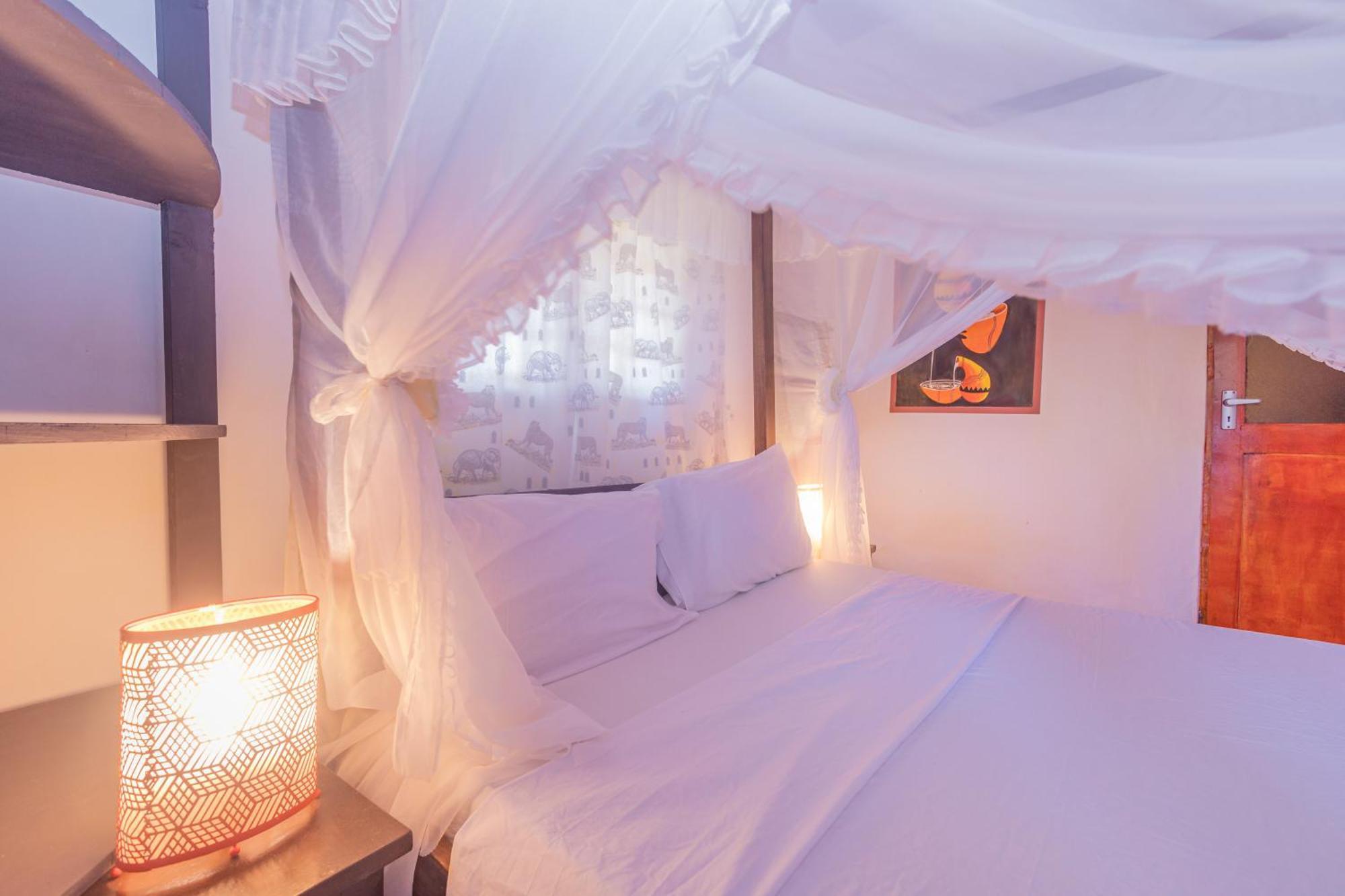 Villas Dora And Holly Diani Beach Ngoại thất bức ảnh