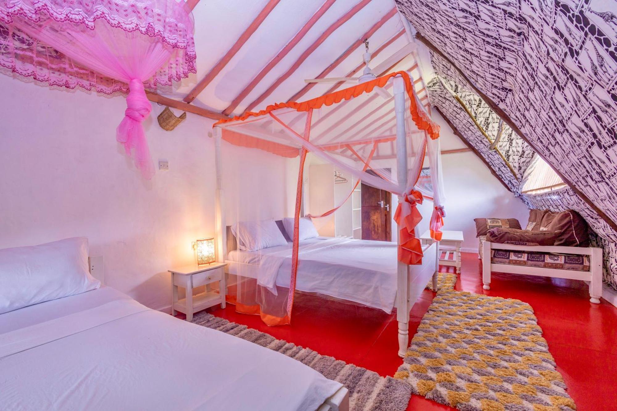 Villas Dora And Holly Diani Beach Ngoại thất bức ảnh