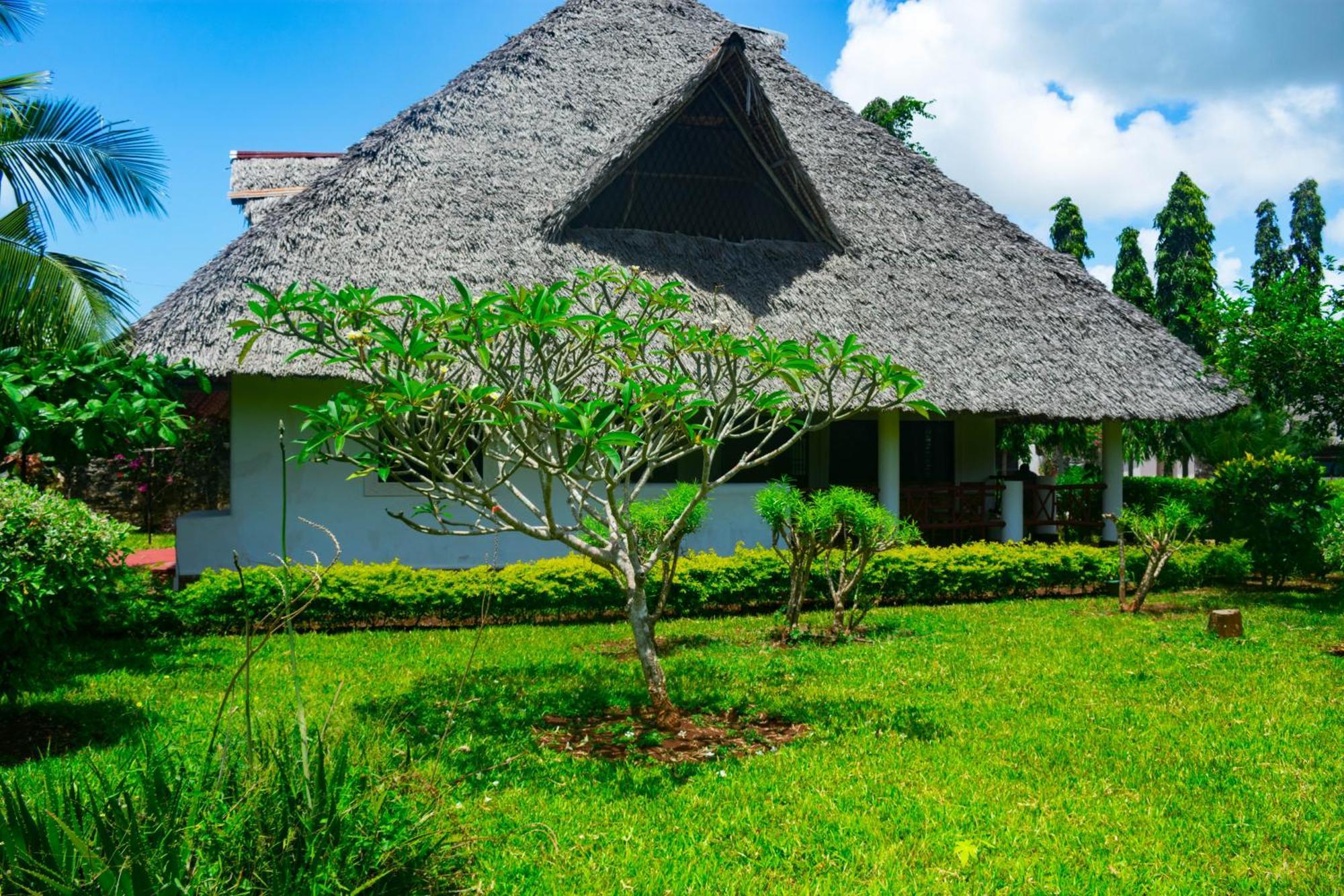 Villas Dora And Holly Diani Beach Ngoại thất bức ảnh